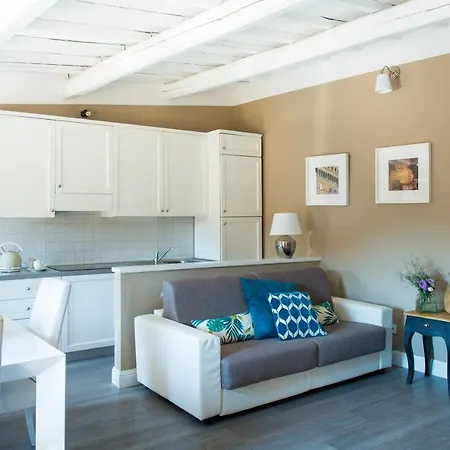 Apartment Cozy Sant'agostino - Church View